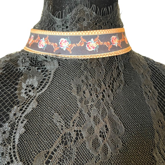 Stunning & Fun Lace Accent Dress The Rozmundah - Picture 5 of 13